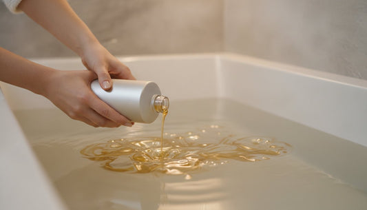Hydrating Bath Oils for Dry Skin: The 2026 Guide to Luminous Rituals